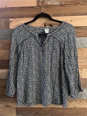 Lucky brand Navy and White Patterned  Top size S oversized